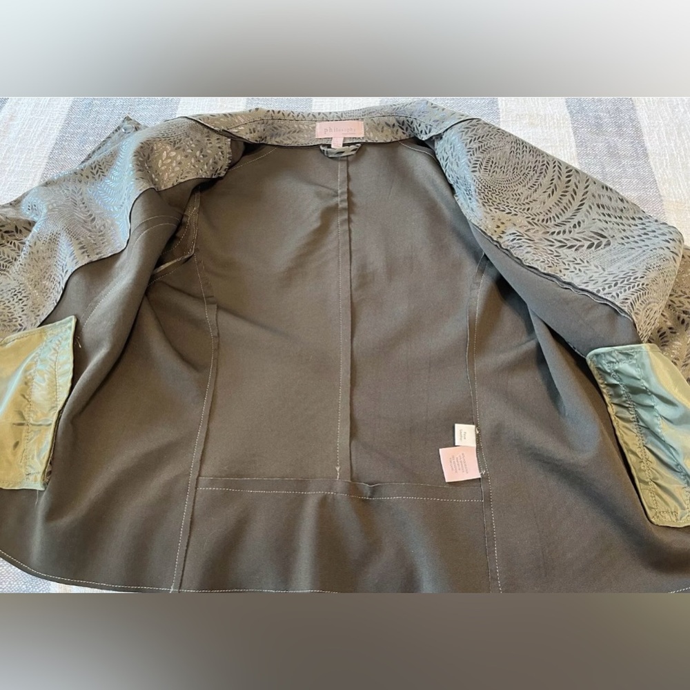 Philosophy Olive Green w/ Leaf Design SZ L Faux Leather Suede Moto Jacket - Picture 13 of 15
